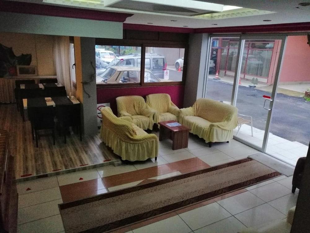 Kleopatra Develi Hotel Аланя Екстериор снимка