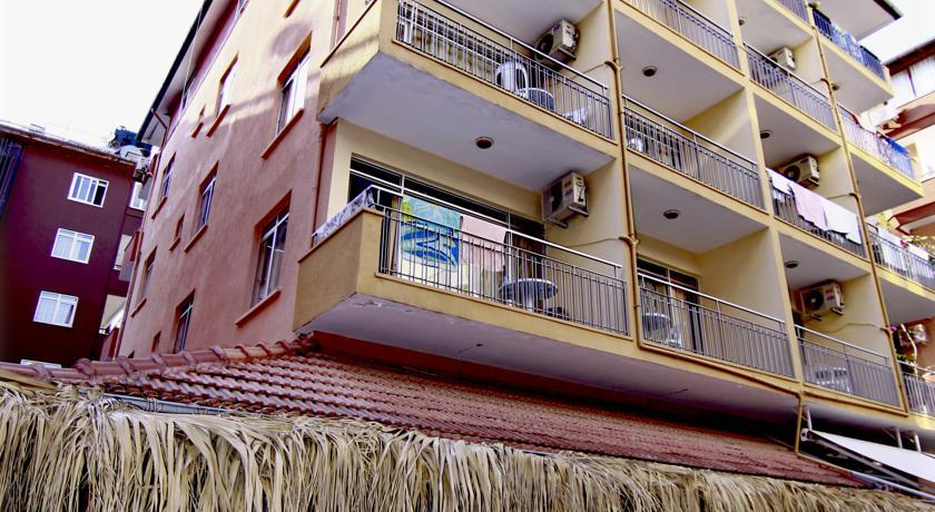 Kleopatra Develi Hotel Аланя Екстериор снимка